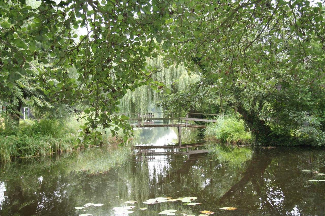 Hotel C'Est La Vie Houseboat Nederhorst den Berg Zewnętrze zdjęcie